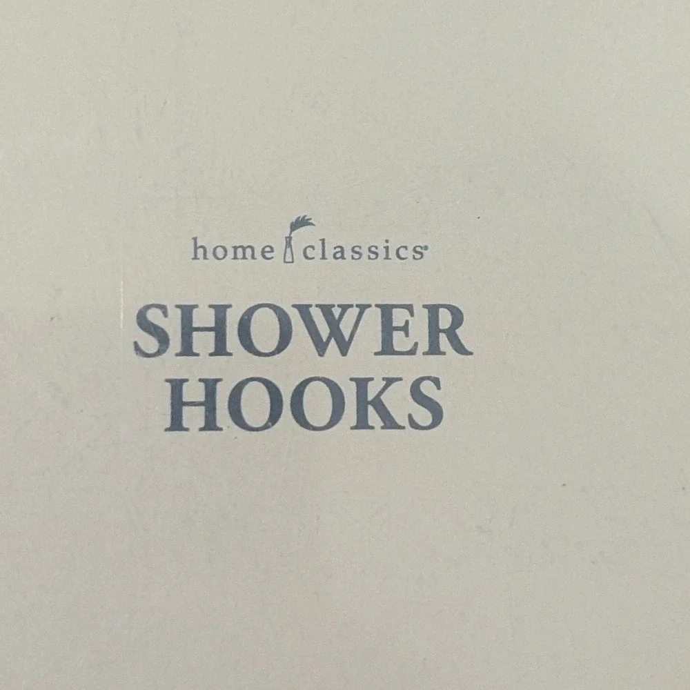 New Home Classics Crystal Shower Hooks Set of 12 Clear Floral Silver Tone